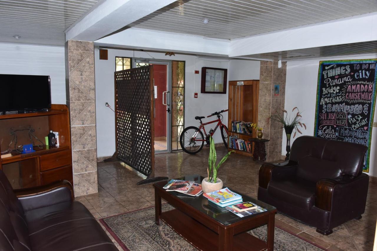 Hostal Amador Familiar Panama City Exterior photo