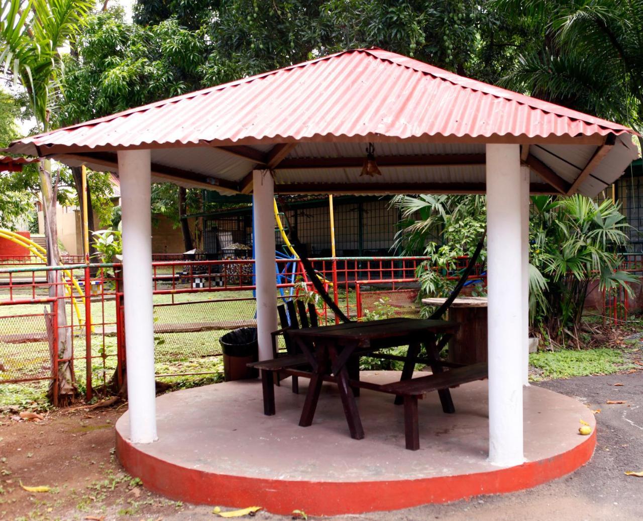 Hostal Amador Familiar Panama City Exterior photo